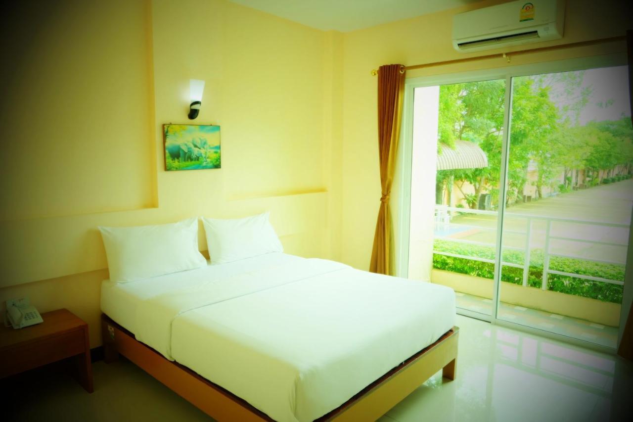 Sakaeogarden Hotel Sa Kaeo Habitación foto